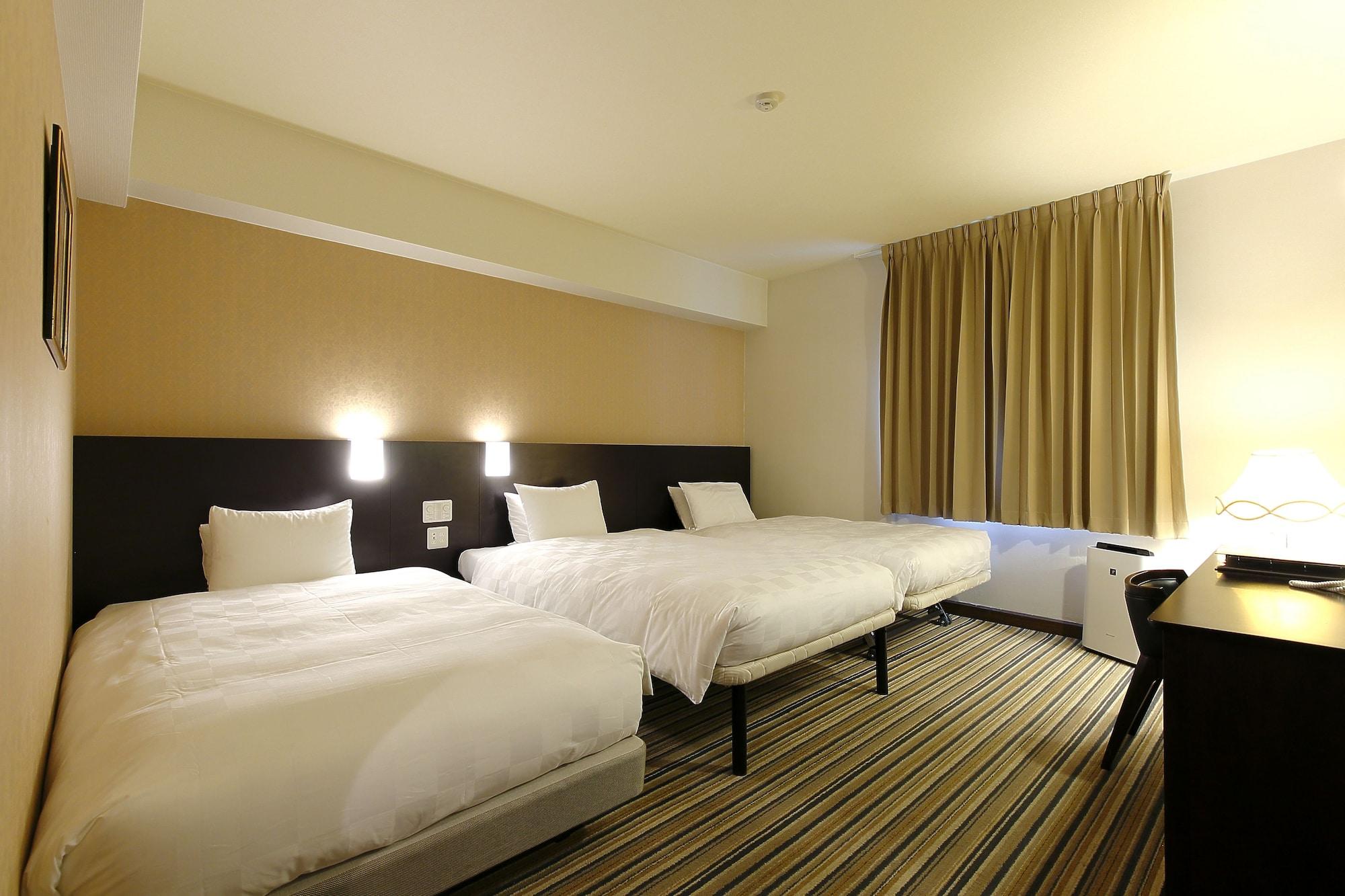 Spring Sunny Hotel Nagoya Tokoname Bagian luar foto