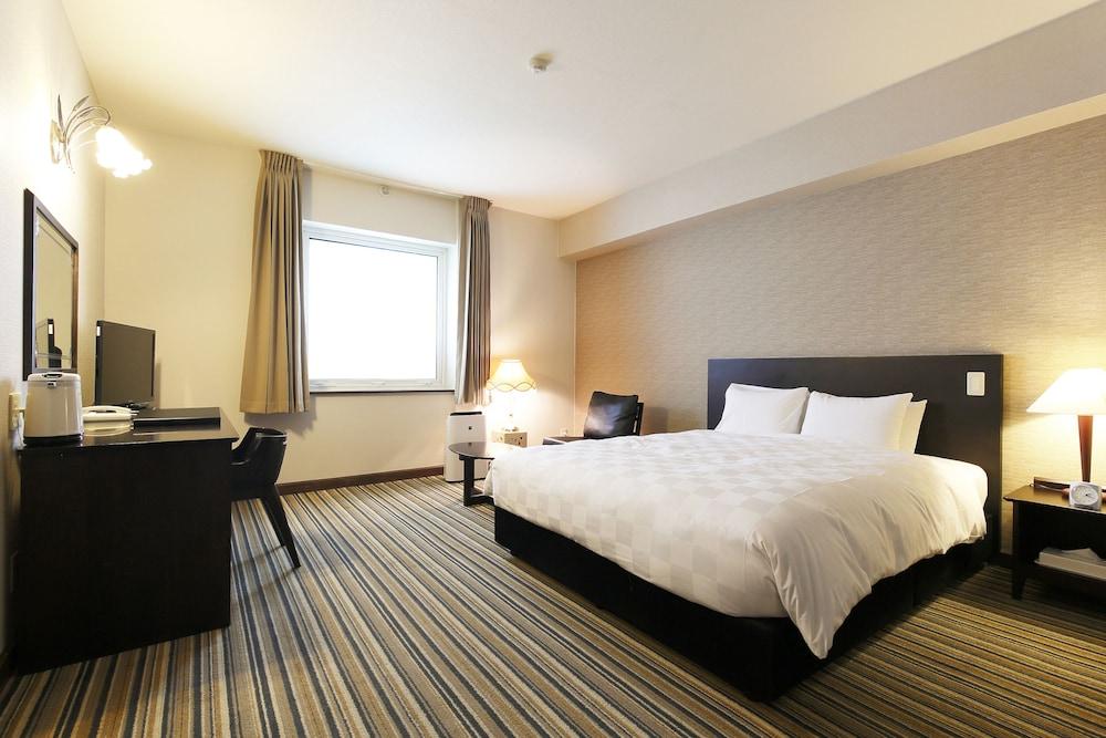 Spring Sunny Hotel Nagoya Tokoname Bagian luar foto